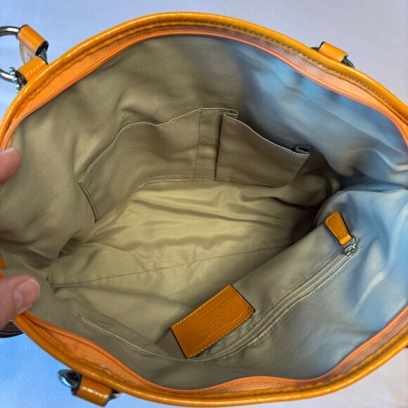 Vintage Coach Purse - Picture 9 of 15